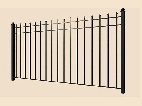 Металлический забор с острыми пиками